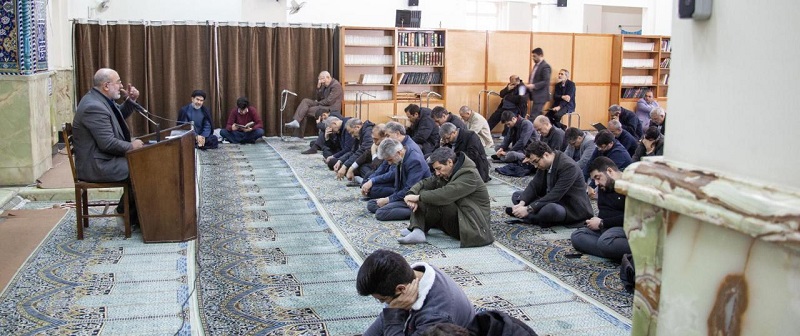گزارش تصویری مراسم یادبود شهدای جنایت تروریستی کرمان در دانشگاه تربیت مدرس